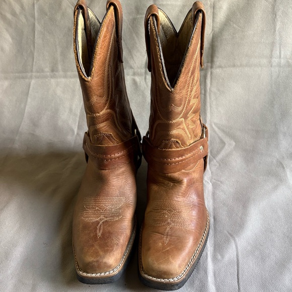 Lucky Boots Brown Leather Metal Ring Harness Western Cowboy Boots - Picture 4 of 14